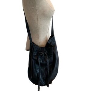 Vintage 1990’s Brio! Black leather crossbody purse hand bag shoulder pocketbook